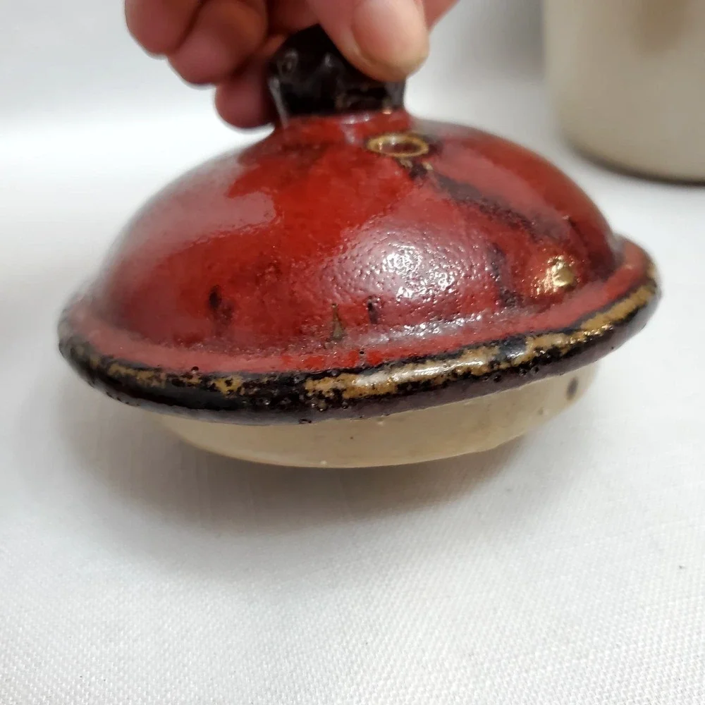 Chinese Red Glazed Porcelain Stoneware Lid Or Top ◇ Pottery ◇ Beautiful!